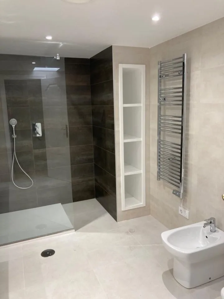 Walk-In Shower Installations-La Manga Builders
