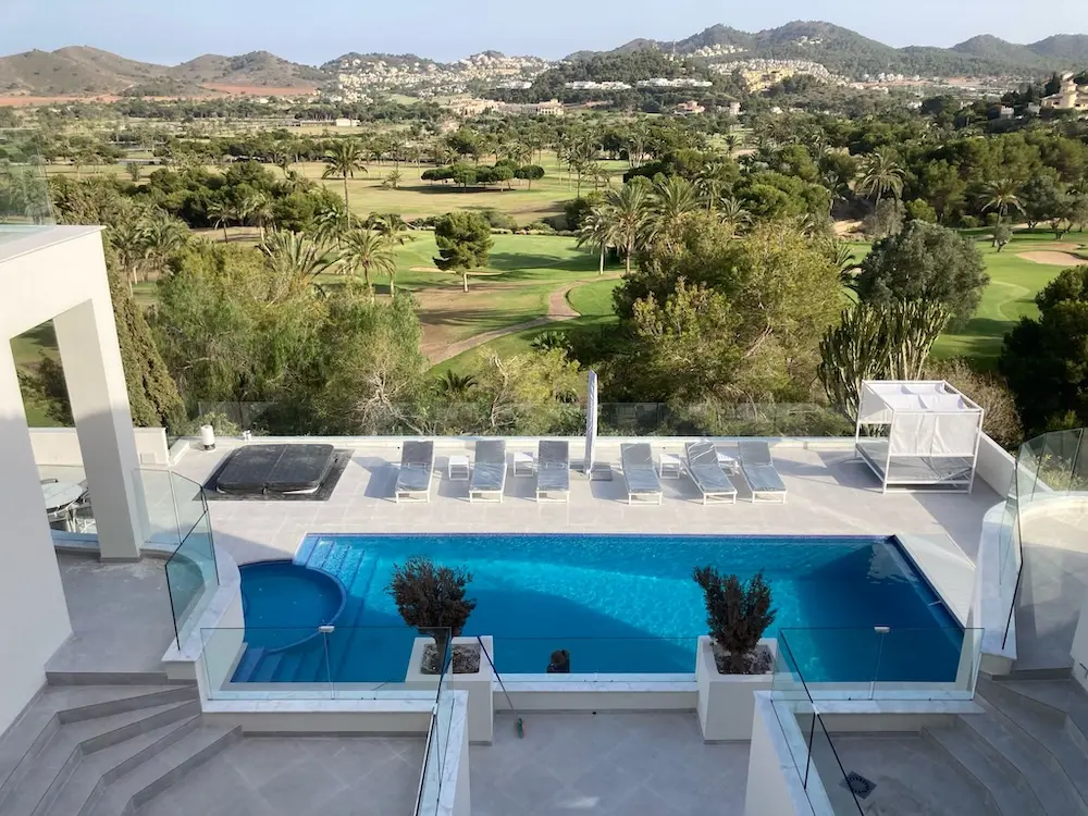 swimming-pool-refurbishment